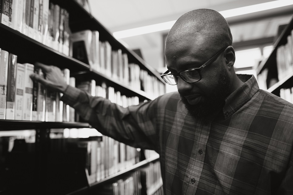 Bavu Blakes, pictured at the center of a vinyl record